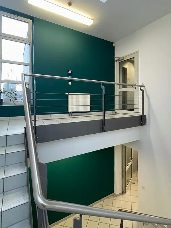 Treppenhaus Malerarbeiten Treppenhaus Malerarbeiten